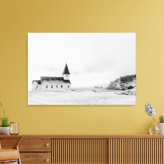 Vík i Myrdal Church, IJsland Canvas Afdruk (Insitu (Woonkamer))