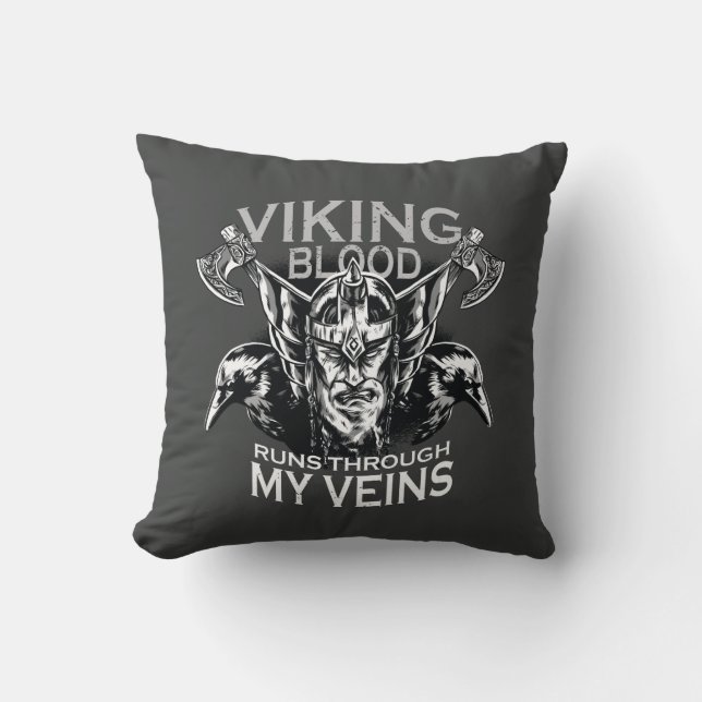 Viking Blood   Kussen (Voorkant)