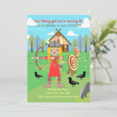 Viking Girl die boog en pijlpartij praktiseert Kaart (Staand voorkant)