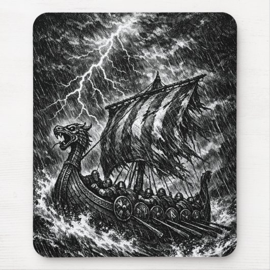Viking-langskip in de storm — Ink Saga Art Muismat (Voorkant)
