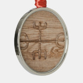 Viking Rune op gekraakt hout Metalen Ornament (Rechts)