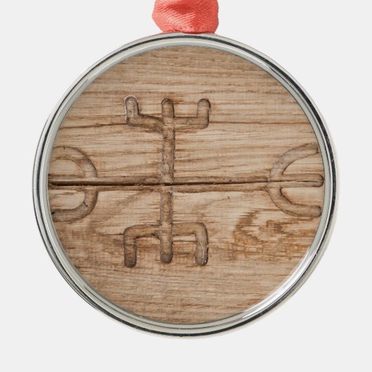 Viking Rune op gekraakt hout Metalen Ornament (Voorkant)