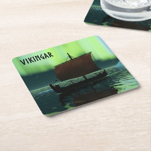 Viking-schip onder het noorderlicht kartonnen onderzetters (Schuin)
