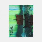 Viking Ship and Northern Lights Fleece Deken (Voorkant)