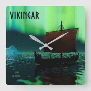 Viking Ship and Northern Lights Vierkante Klok