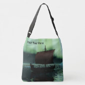 Viking Ship under Northern Lights Crossbody Tas (Achterkant)