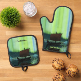 Viking Ship under Northern Lights Ovenwant & Pannenlap Set