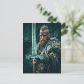 Viking Warrior in Authentic Attire Briefkaart (Staand voorkant)