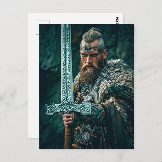 Viking Warrior in Authentic Attire Briefkaart (Voorkant / Achterkant)