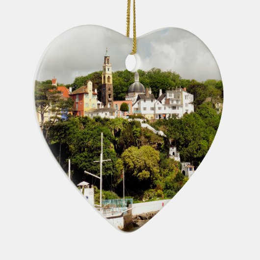 VILLAGES VAN WALES KERAMISCH ORNAMENT (Rechts)