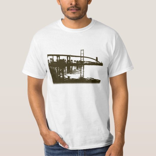 Vincent Thomas Bridge in Brown T-Shirt (Voorkant)