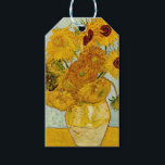 Vincent van Gogh 12 Zonnebloemen impressionist Cadeaulabel<br><div class="desc">Vincent Van Gogh's Vase met 12 zonnebloemen is een van de beroemde zonnebloemen-series van Van Gogh. Dit schilderij van zonnebloemen maakt deel uit van Van Gogh's tweede set van prachtige impressionistische zonnebloempitaties, die hij in 1888 creëerde. De zonnebloemen zijn geel tegen een achtergrond van lichtblauw. Zoals in alle geweldige stukken...</div>