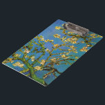 Vincent van Gogh - Bloeiende amandelboom Klembord<br><div class="desc">Blossoming Almond Tree (1890) van Van Gogh is een post-impressionisme, een mooie kunstschilderij die nog leeft. Een tak van een amandelboom in bloem in een lentuin met de blauwe hemel op de achtergrond. Mooie witte bloemen. Over de kunstenaar: Vincent Willem van Gogh (1853-1890) was een postimpressionistische schilder wiens werk het...</div>