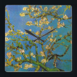 Vincent van Gogh - Bloeiende amandelboom Vierkante Klok<br><div class="desc">Blossoming Almond Tree (1890) van Van Gogh is een post-impressionisme, een mooie kunstschilderij die nog leeft. Een tak van een amandelboom in bloem in een lentuin met de blauwe hemel op de achtergrond. Mooie witte bloemen. Over de kunstenaar: Vincent Willem van Gogh (1853-1890) was een postimpressionistische schilder wiens werk het...</div>