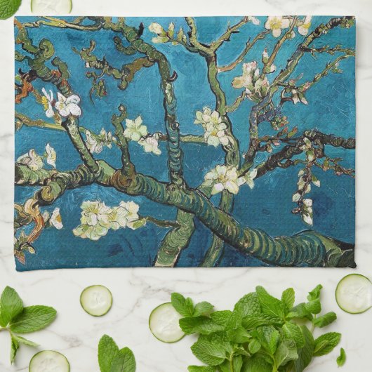 Vincent van Gogh, Blossoming Almond Tree Theedoek (Gevouwen)