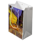 Vincent van Gogh Cafe Terrace bij nacht Fine Art Medium Cadeauzakje (Voorkant Gekanteld)