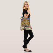Vincent van Gogh - De Moerbeboom Tote Bag (Op model)