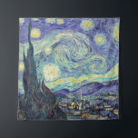 Vincent Van Gogh De Sterrennacht Wandkleed<br><div class="desc">Vincent van Gogh de Sterrennacht. Dit is een oud meesterwerk van de Nederlandse meesterschilder Vincent Van Gogh was een Nederlandse post-impressionistische schilder. Nachtlandschap. Op de voorgrond staat een boom. De stad ligt in het midden. Bergen op de achtergrond. Er is een maan aan de hemel. sterren en wolken. Dit afbeelding...</div>