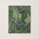 Vincent van Gogh - Groot nachtpauwoog Legpuzzel<br><div class="desc">Grote nachtpauwoog (1889) van Vincent van Gogh is een vintage fijn-kunst stilleven postimpressionisme natuur schilderij.  Een insect,  de nachtpauwoog,  in een lentetuin met Calla lelie bloemen en andere planten. Van Gogh noemde het een 'dodenmasker mot' en schilderde een schedel op de achterkant van zijn lichaam.</div>