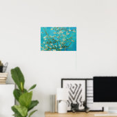 Vincent Van Gogh schildert Amandelbloesem Poster (Thuiskantoor)