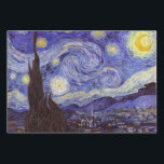 Vincent Van Gogh Sterrennacht Fine Art Inpakpapier Vel<br><div class="desc">Vincent van Gogh Sterrennacht Schilderkunst Verpakkende Papieren Bladenset van 3 Sterrennacht is een schilderij van de Nederlandse post-impressionistische kunstenaar Vincent van Gogh. De blauwe nachtelijke hemel is gevuld met wervelende wolken, sterren en een heldere maansikkel. De Sterrennacht is de enige nocturne in de reeks uitzichten uit zijn slaapkamerraam. Beweging: post-impressionisme....</div>