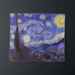 Vincent Van Gogh Sterrennacht  Fine Art Wandkleed<br><div class="desc">Vincent van Gogh Sterrennacht Fine Art Painting Sterrennacht is een schilderij van de Nederlandse postpressionist Vincent van Gogh. De blauwe nachtelijke hemel is gevuld met ronddraaiende wolken, sterren en een heldere halve maan. De Sterrennacht is de enige nocturne in de reeks uitzichten uit zijn slaapkamerraam. Beweging: Post-Impressionisme. Prachtige artistieke decoratieve...</div>