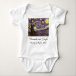 Vincent van Gogh - Sterrennacht Romper<br><div class="desc">Sterrennacht (1889) van Vincent van Gogh is een post-impressionisme, een schilderij van de natuur van het kunstlandschap. Een uitzicht van een stad in een vallei 's nachts met de wolken die ronddraaien, de sterren die schijnen en een prachtige gouden gele halve maan. Het werd overdag uit het geheugen geschilderd en...</div>