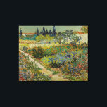 Vincent Van Gogh  tuin in Arles Canvas Afdruk<br><div class="desc">Een charmante afdruk van 'Garden at Arles', een olie op schilderij van doek, gemaakt in 1888 door Vincent van Gogh. Vincent van Gogh (1853 - 1890) was een Nederlandse Post-Impressionistische schilder die in iets meer dan tien jaar ongeveer 2.100 schilderijen creëerde, waaronder ongeveer 860 olieschilderijen, waarvan de meeste werden gemaakt...</div>