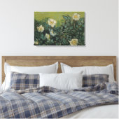 Vincent van Gogh - Wilde Rozen Canvas Afdruk (Insitu (Slaapkamer))