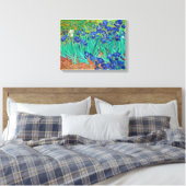 Vincent Van Gogh's Irissen (1889). Canvas Afdruk (Insitu (Slaapkamer))