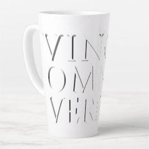 VINCIT OMNIA VERITAS - Light Latte Mok
