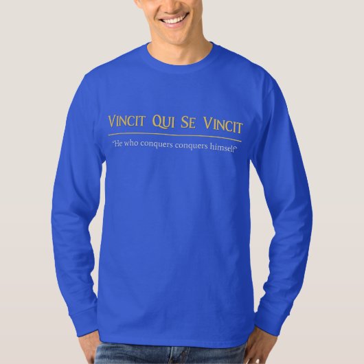 Vincit Qui Se Vincit Latijnse zin met lange mouw T-shirt (Voorkant)