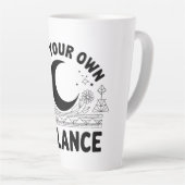 Vind je eigen balans latte mok (Rechterhoek)