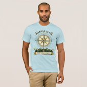 Vind je Noorderkompas Badge | BOREAL & CO T-shirt (Voorkant volledig)