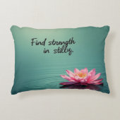 Vind kracht in stilte - Inspirerend Accent Kussen (Voorkant)
