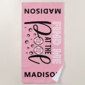 Vind Me Bij Het Zwembad Modern Zwemmen Aangepaste  Strandlaken (Voorkant)