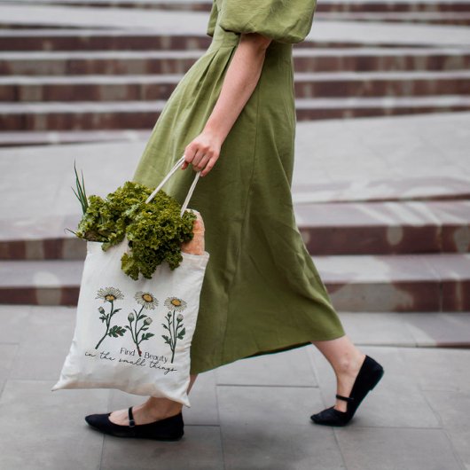 Vind schoonheid in kleine dingen Daisy Wildflower Tote Bag