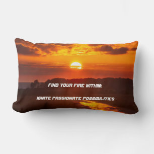 "Vind uw vuur binnen" Kussen