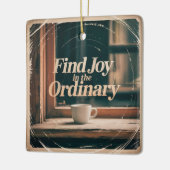 Vind vreugde in het gewone keramisch ornament (Links)