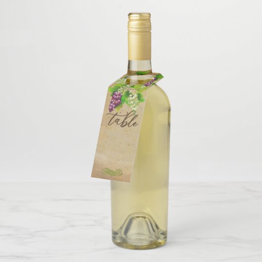 Vineyard Wedding Winery Druiven Tafelnummer Flessenhanger (Schuin)
