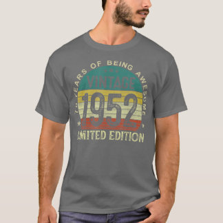 Vintage 1952 70 Year Old Gifts 70th Birthday Gifts T-shirt