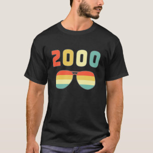 Vintage 2000 voor vrouwelijke retrospectieven 2000 t-shirt
