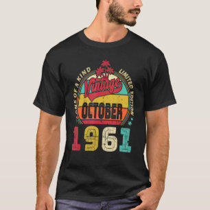 Vintage 61ste verjaardag Geweldige sinds oktober 1 T-shirt