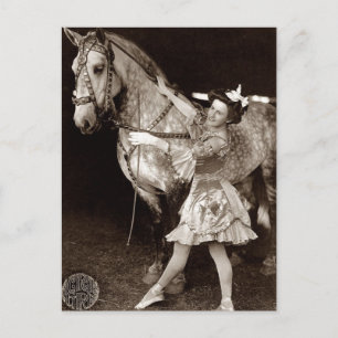 Vintage A Circus Girl en Horse Briefkaart