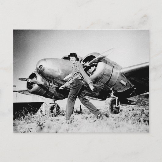 Vintage Amelia Earhart Foto Briefkaart (Voorkant)