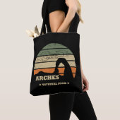 Vintage Arches National Park - Moab - Utah Tote Bag (Dichtbij)