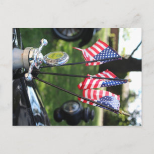 Vintage auto en American Flag briefkaart
