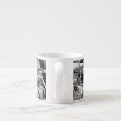 Vintage-auto's liggen op een autowerf espresso kop (Achterkant)