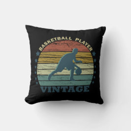 Vintage Basketbalspeler bij Zonsondergang Kussen