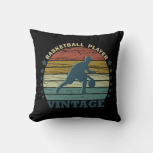 Vintage Basketbalspeler bij Zonsondergang Kussen